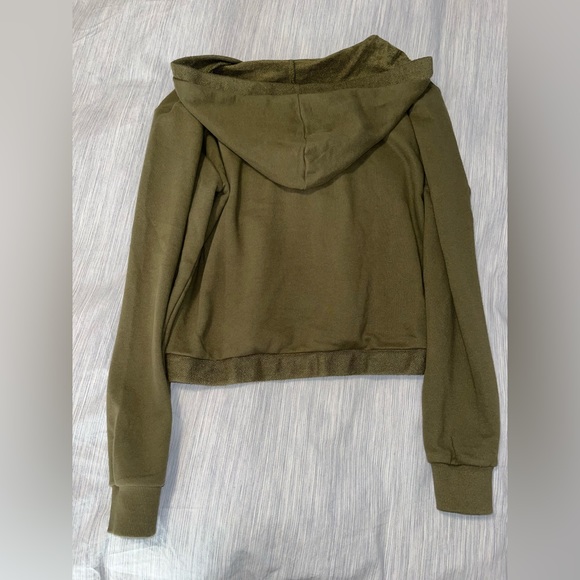 Zyia Cropped Hoodie - Picture 2 of 3